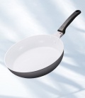 【海外預購】日本KYOCERA京瓷輕量陶瓷平底鍋 (28cm 炒鍋 煎鍋)