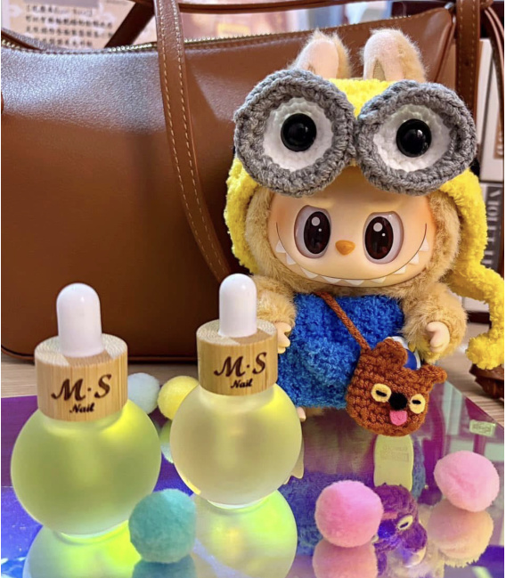 【M.Snail】滋養軟化指精華(20ml/罐)