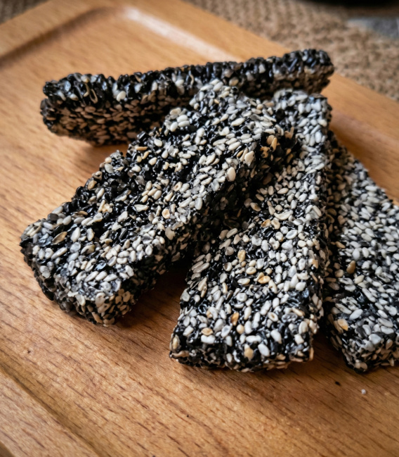 【農夫爸比】臺灣黑芝麻糖/芝麻花生糖